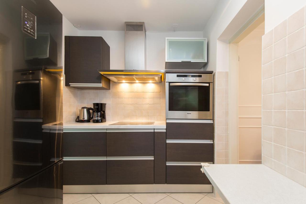 Apartment Parentium Porec Exterior photo
